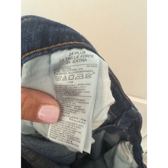 Womans Old Navy plus size Jeans size 24 - Picture 4 of 4